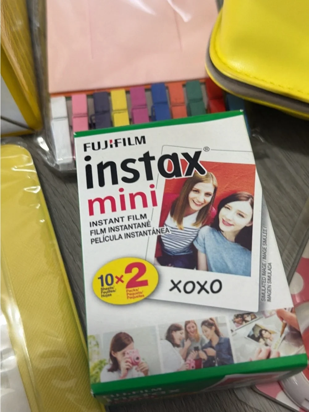 Fujifilm Instax Mini 9 Instant Camera - Yellow PACKAGE